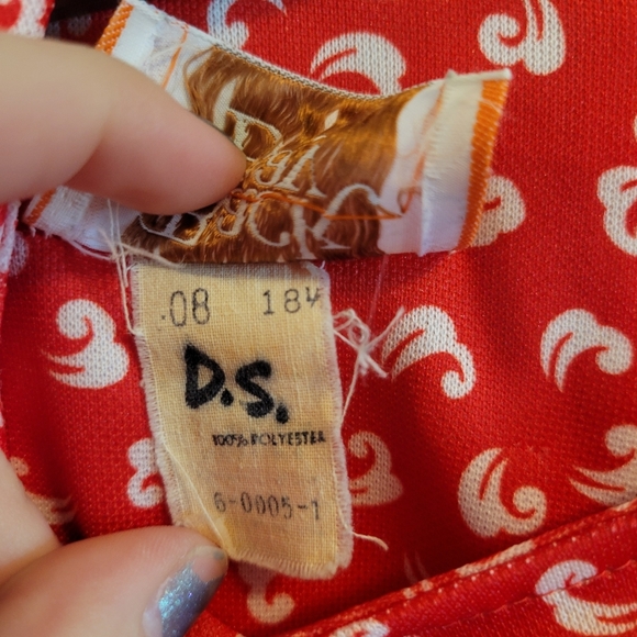 Vintage Back Bay Red White Small Whimsy Pattern Shift Dress - Picture 9 of 9